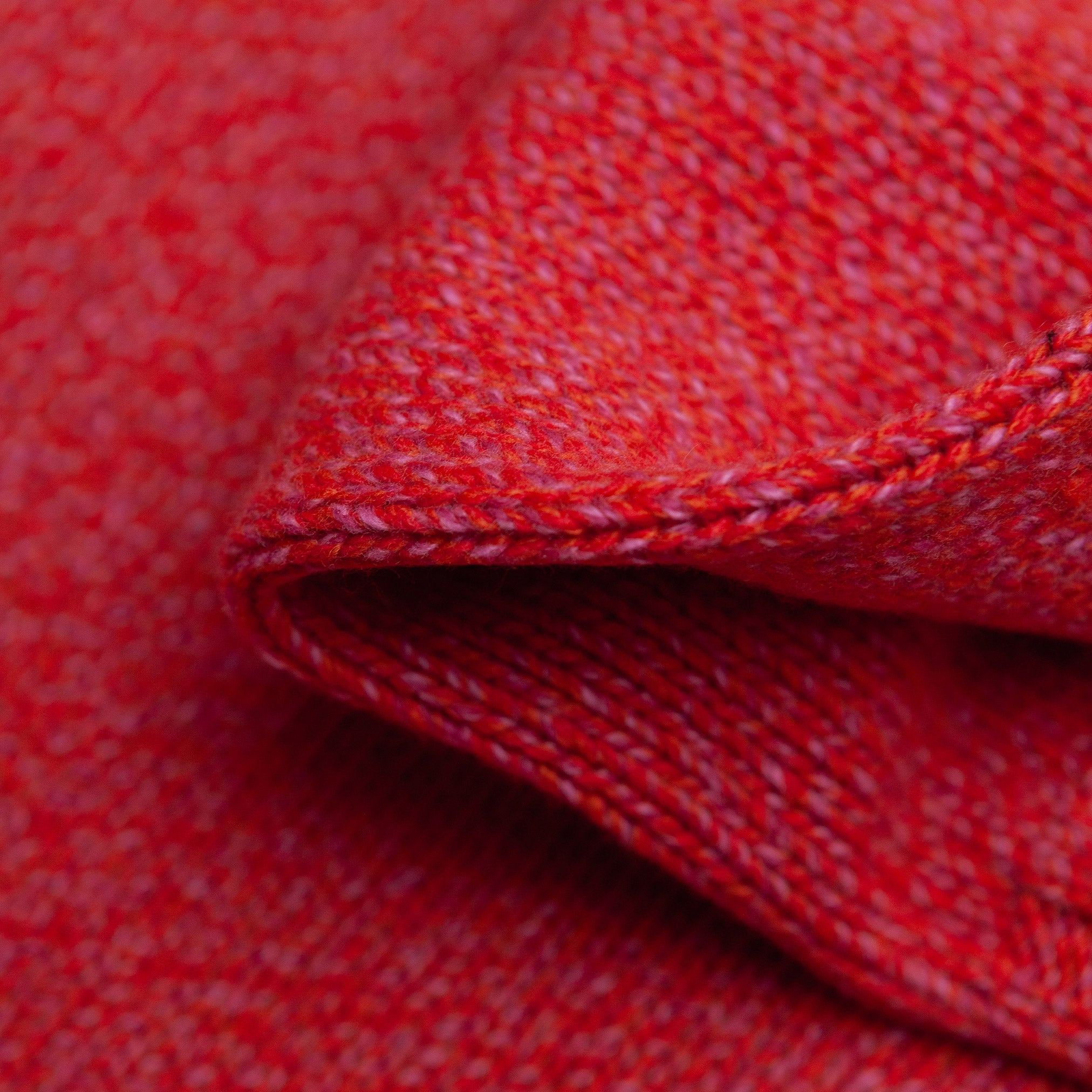 Rollneck Sweater in Red Melange