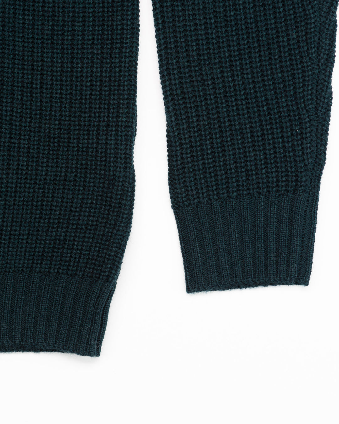 Rebel Crewneck in Bottle Green