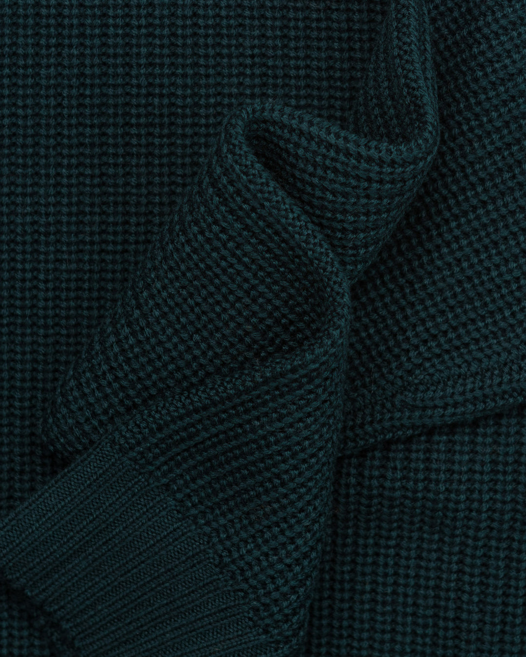 Rebel Crewneck in Bottle Green