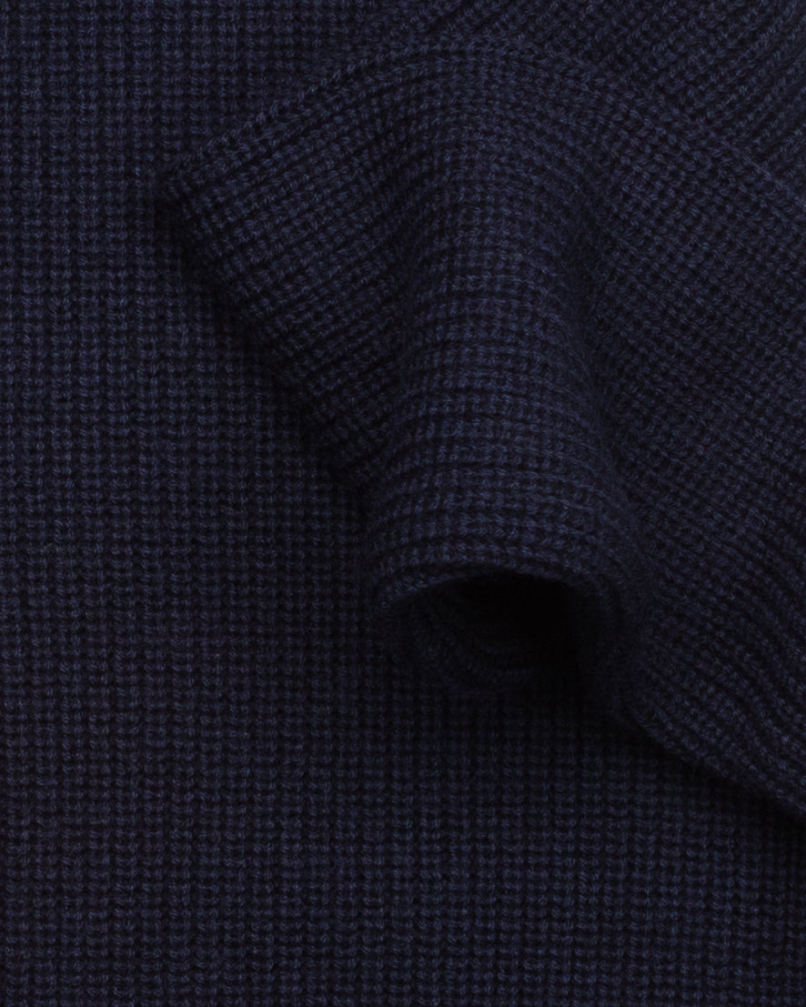 Rebel Crewneck in Navy