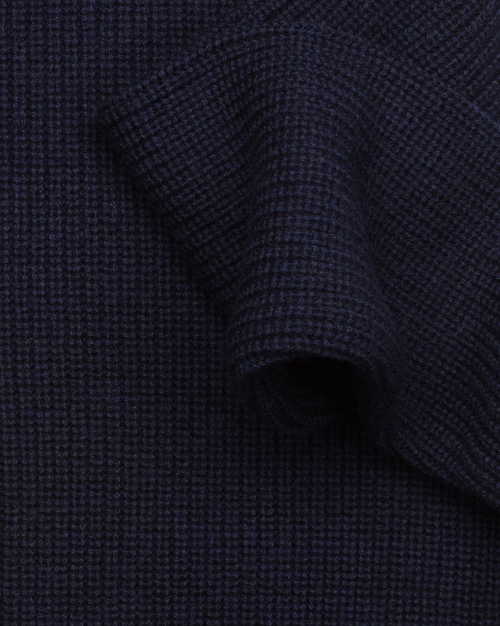 Rebel Crewneck in Navy