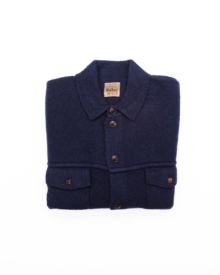 The Bounty Hunter Shirt in Navy