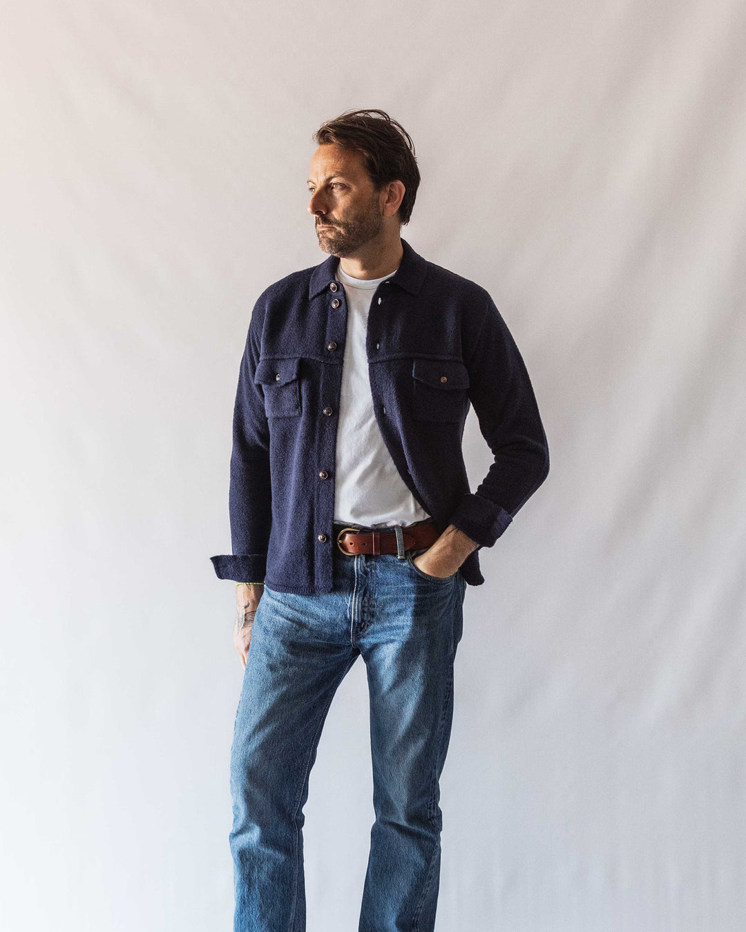 The Bounty Hunter Shirt in Navy