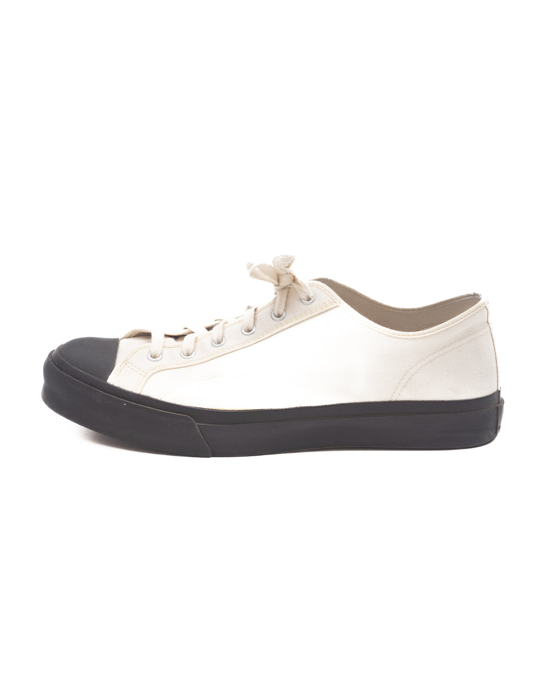 Low Trainer in Natural & Black #1518