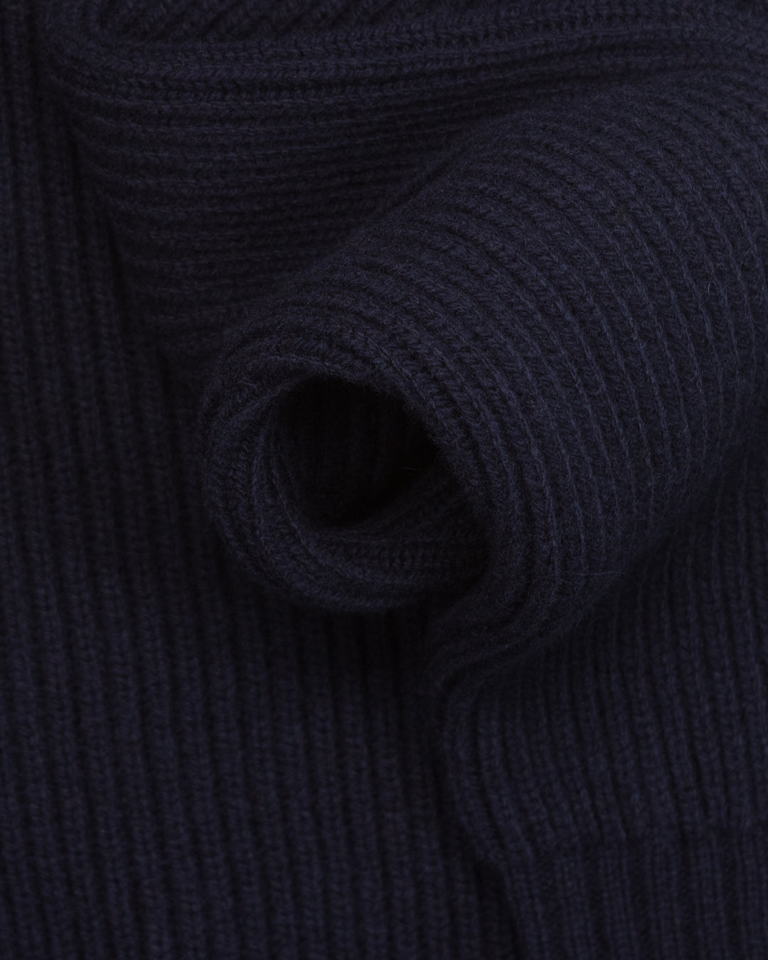 Crewneck in Navy English Rib