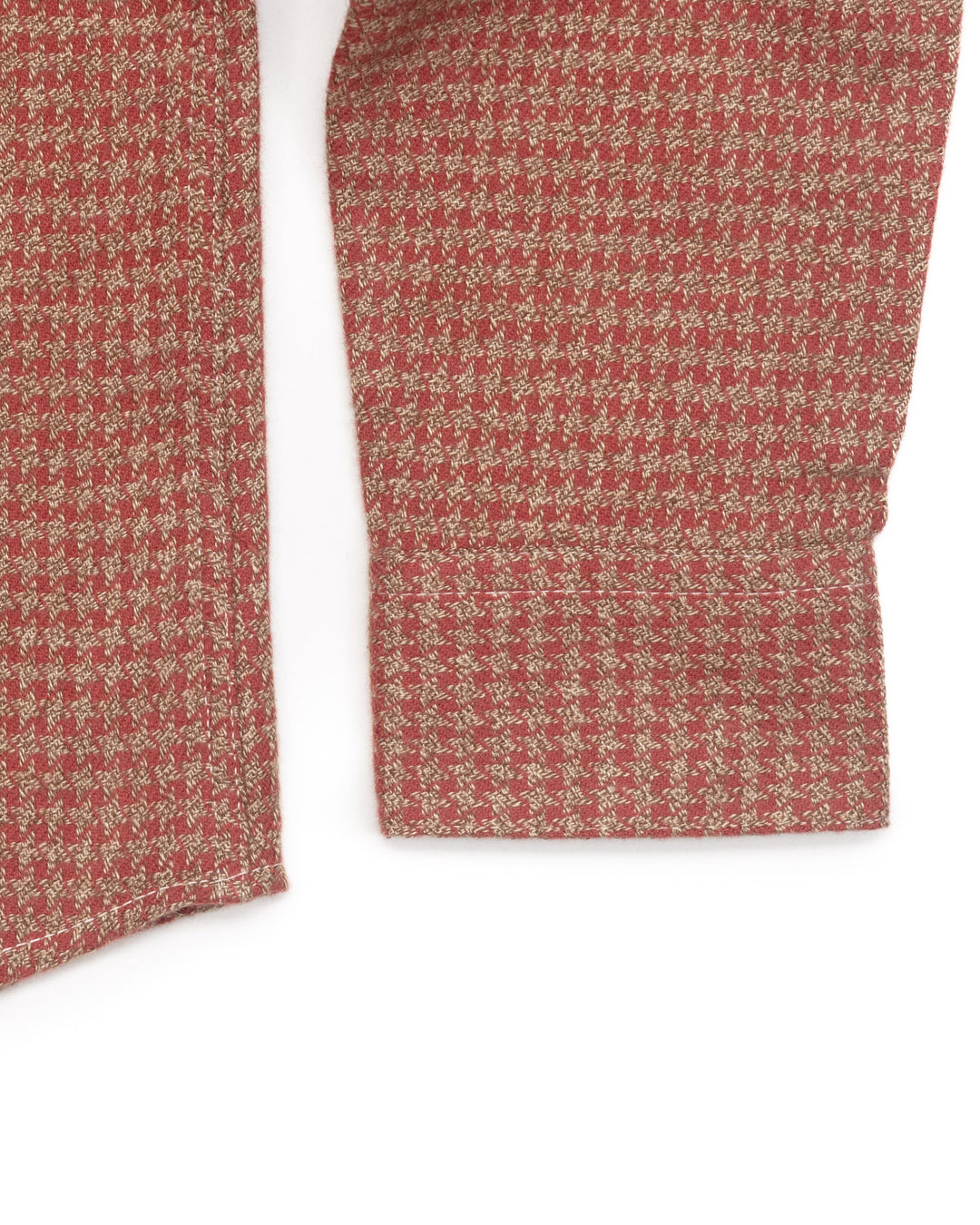 Abstract Pied Poule in Clay