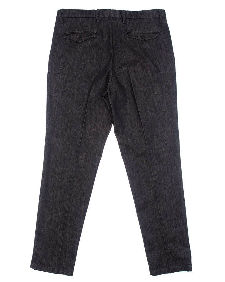 The BG02 Pant in Dark Grey