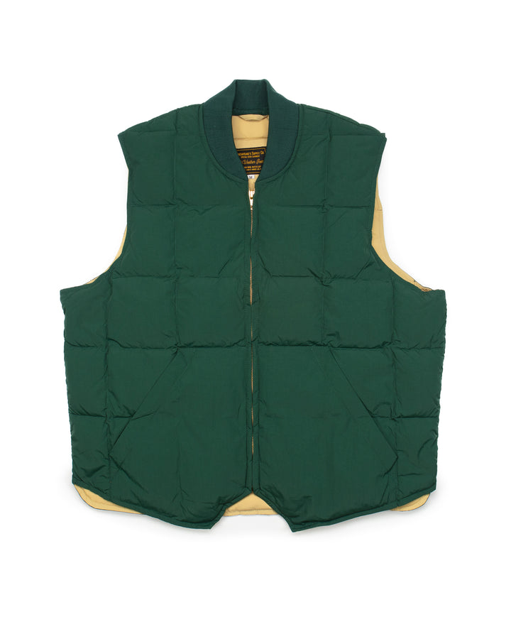 Seattle Vest in Forest Green