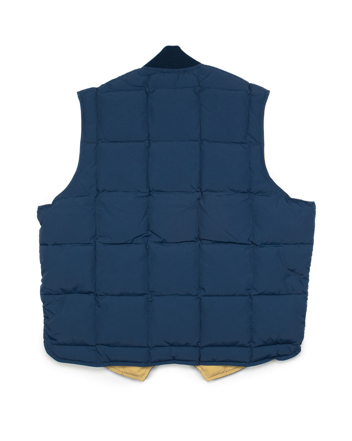 Seattle Vest in Deep Blue