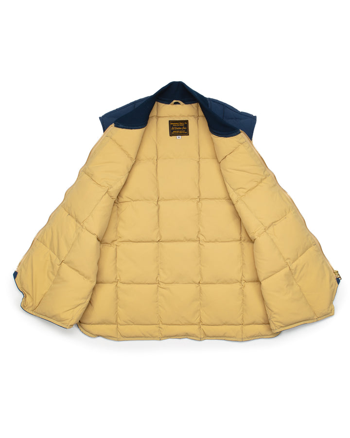 Seattle Vest in Deep Blue