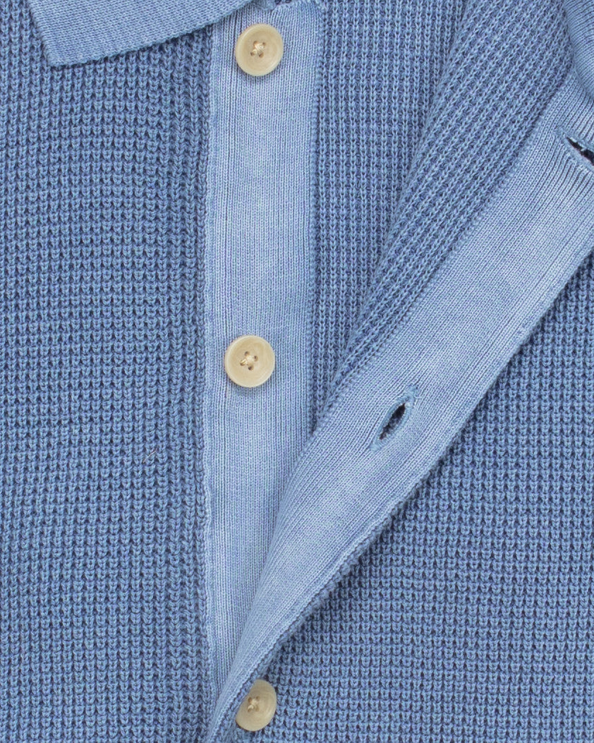 Short-Sleeve Sunwashed Sweater Shirt in Blue Sea