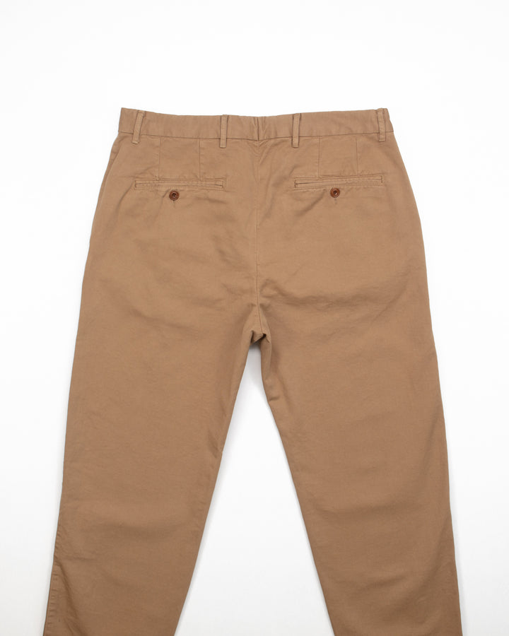 Taylor Chinos in Caramel