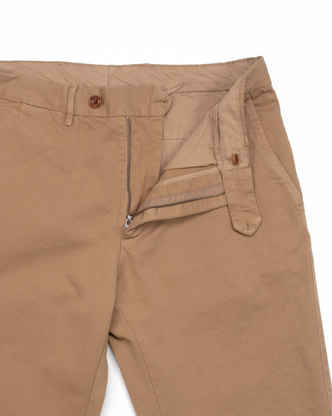 Taylor Chinos in Caramel