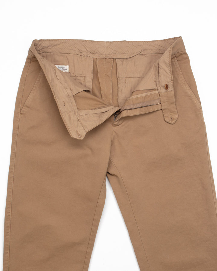 Taylor Chinos in Caramel