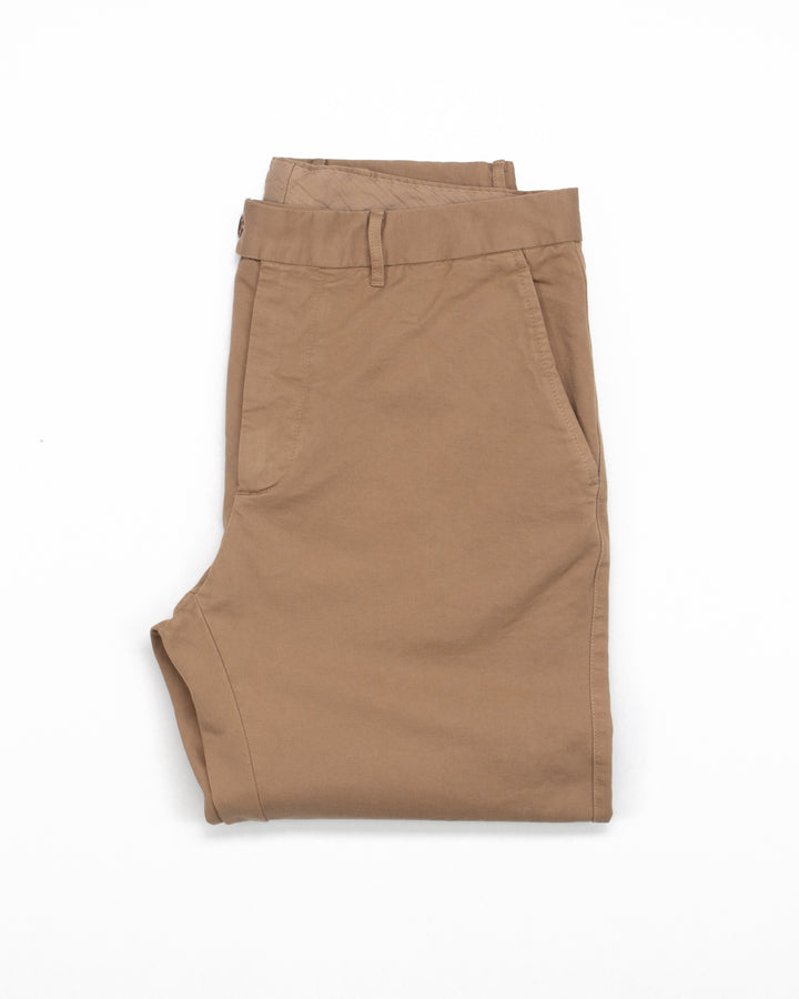 Taylor Chinos in Caramel