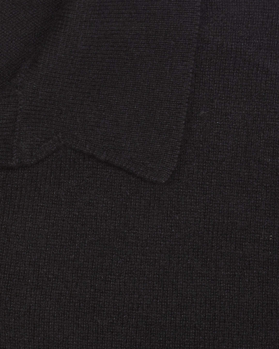 Knitted Polo Shirt in Deep Black