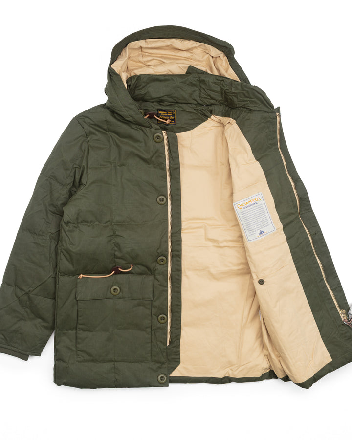 Expedition Down Parka in Waxed Army Green
