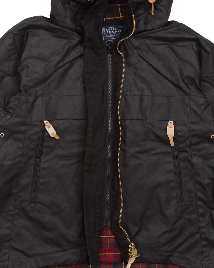Waxed Trekking Jacket in Black W7085-WX