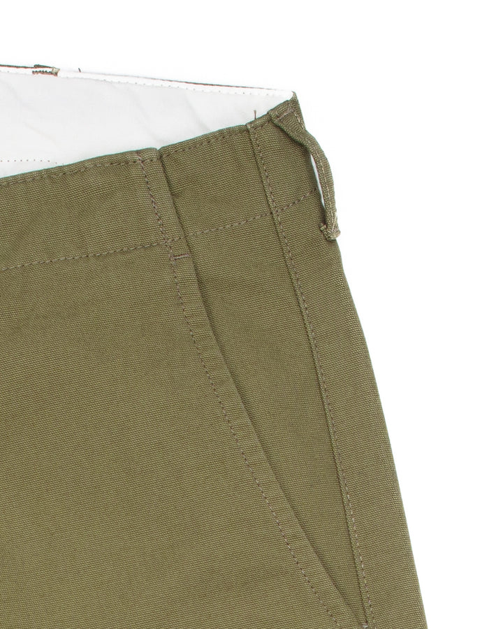 Officer Chinos in Military Green Micro Canvas