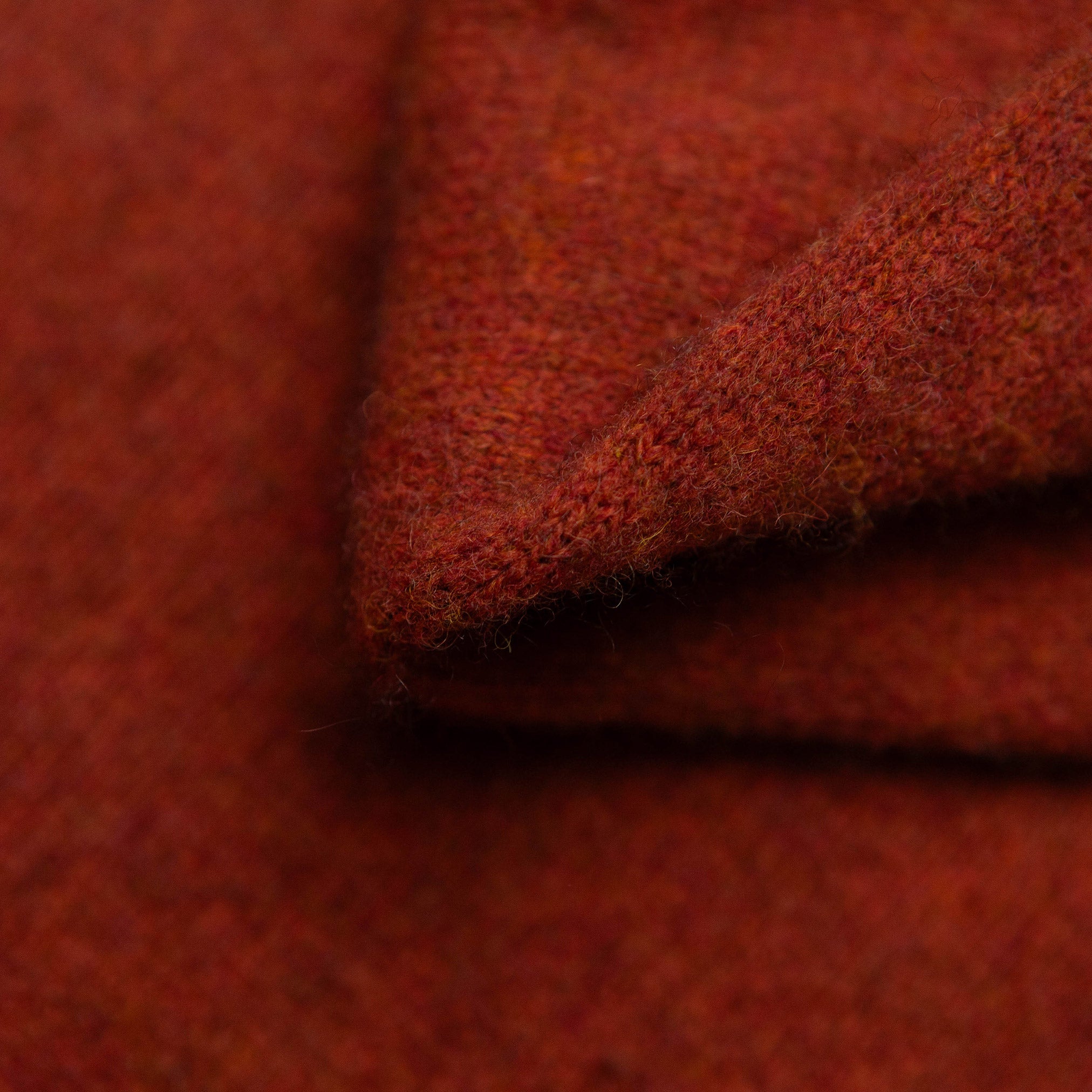 The Lodge Sweater in Rust - XS
