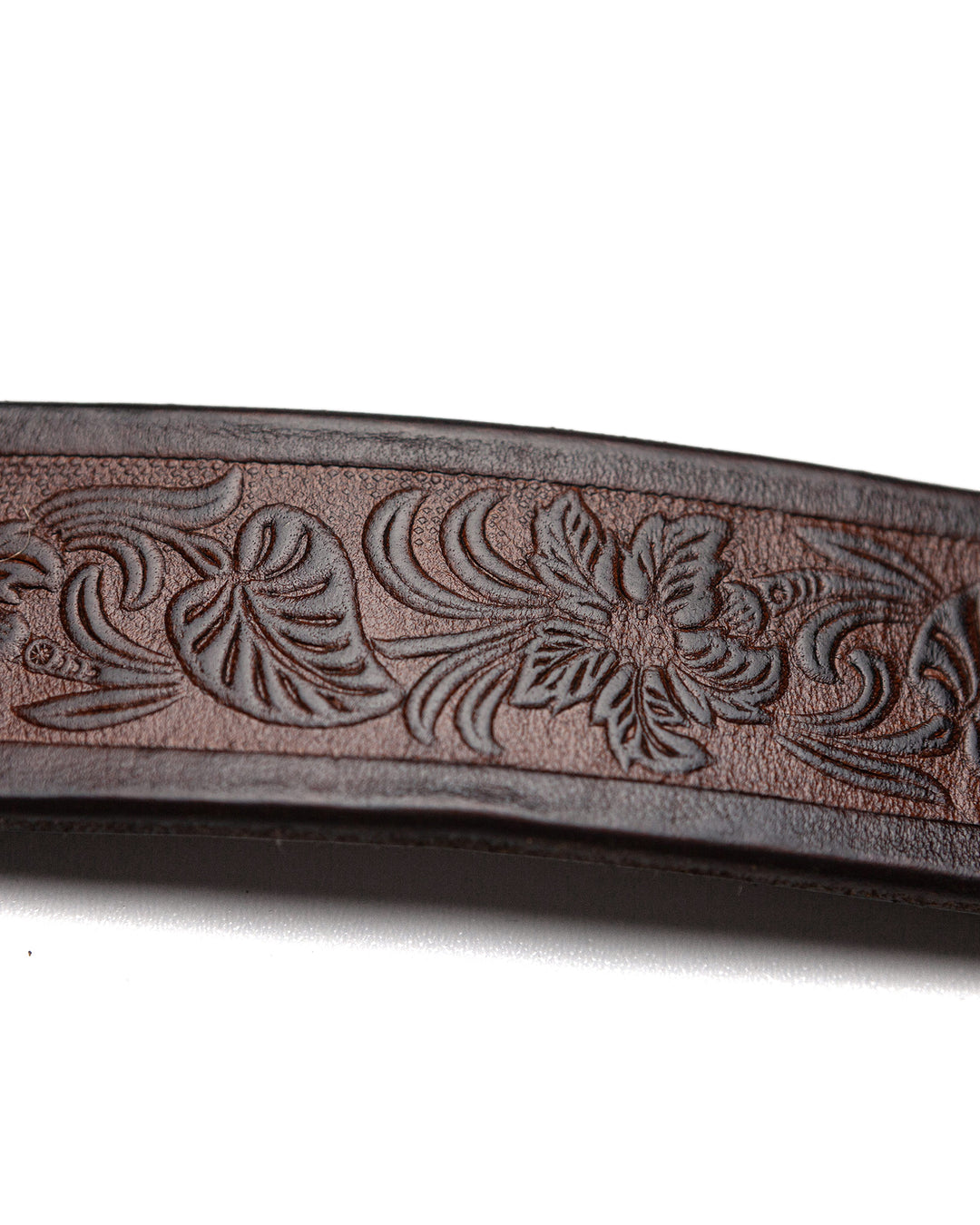 Classic Belt with Engraving in Antique Brown