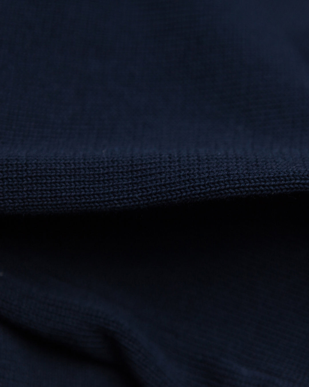 T Crown Shirt in Navy