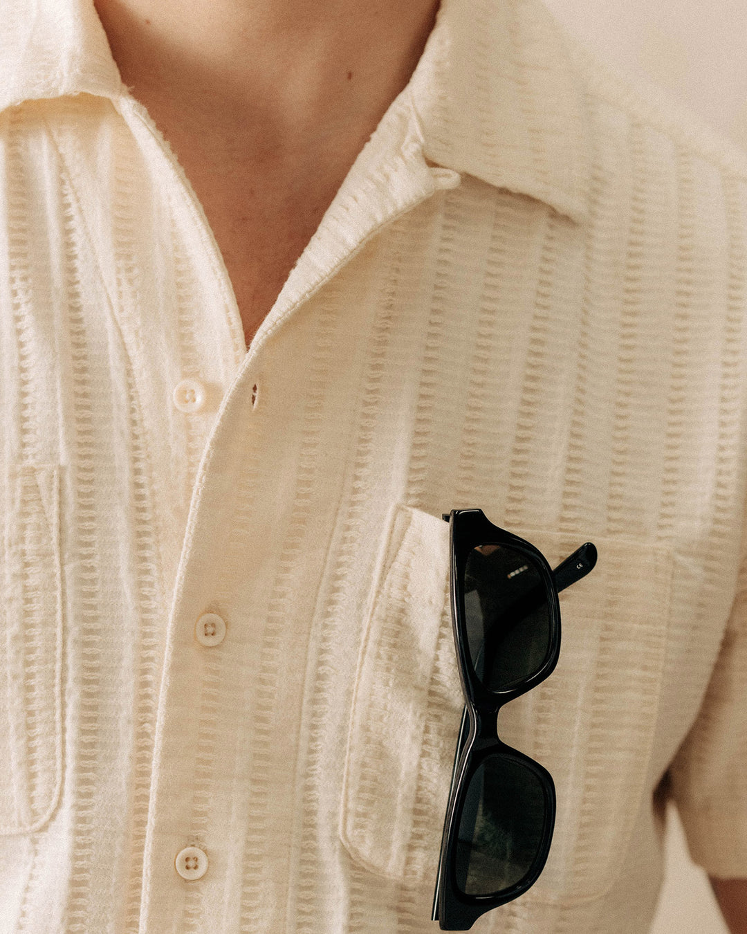 The Conrad Shirt in Vintage White Dobby Stripe