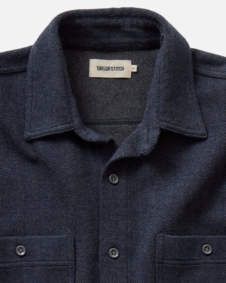 The North Shore Knit Shirt in Heather Navy