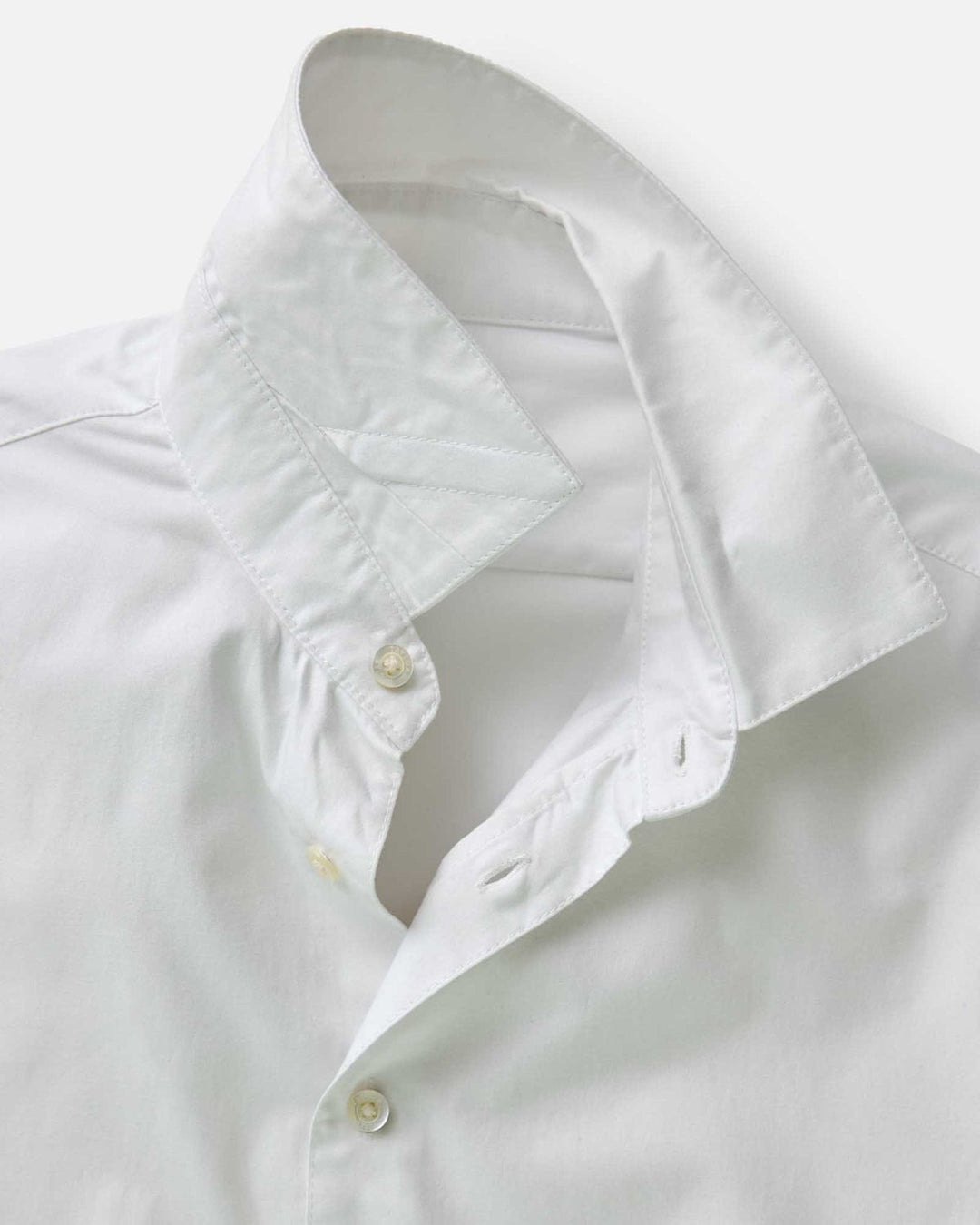 The Hyde Shirt in White Pinpoint Oxford The Revive Club The Hyde Shirt in White Pinpoint Oxford The Revive Club