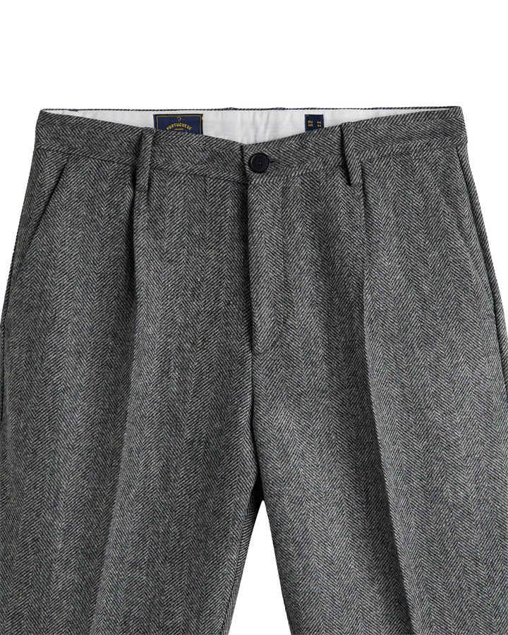 Single Pleat Herringbone Trousers in Grey Wool